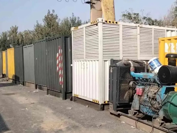 宜春200KW柴油发电机机组每小时油耗是多少?